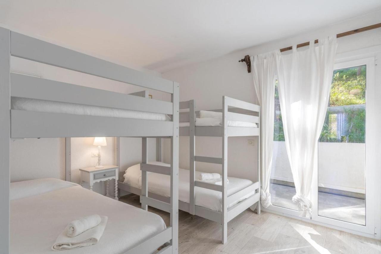 Gorgeous Renovated Cala Sant Vicenc Beach Villa Cala de Sant Vicenc Extérieur photo