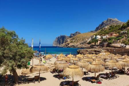 Gorgeous Renovated Cala Sant Vicenc Beach Villa Cala de Sant Vicenc Extérieur photo